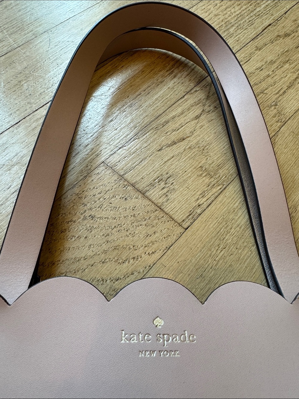 kate spade pale pink scallop-edge leather tote - Picture 2 of 13